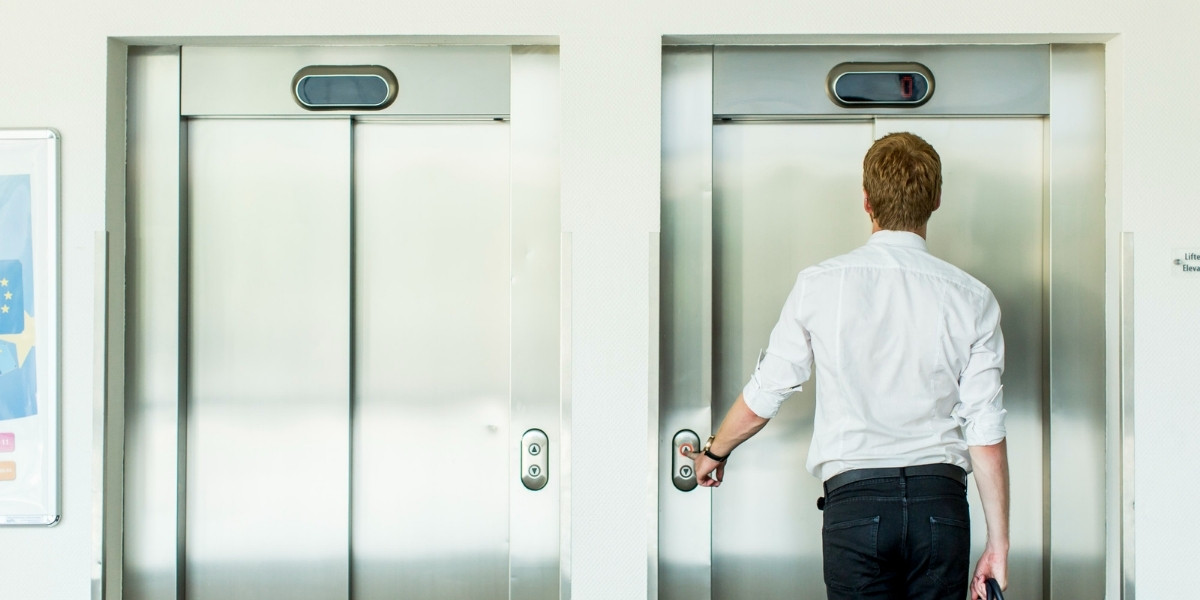 Purpose of an elevator door sensor in lifts